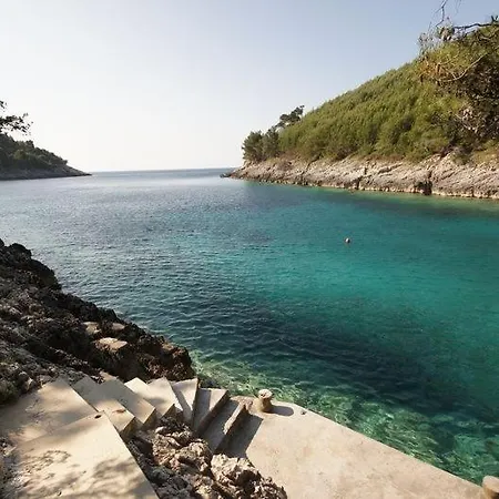 Robinsonade Orlandusa Korčula